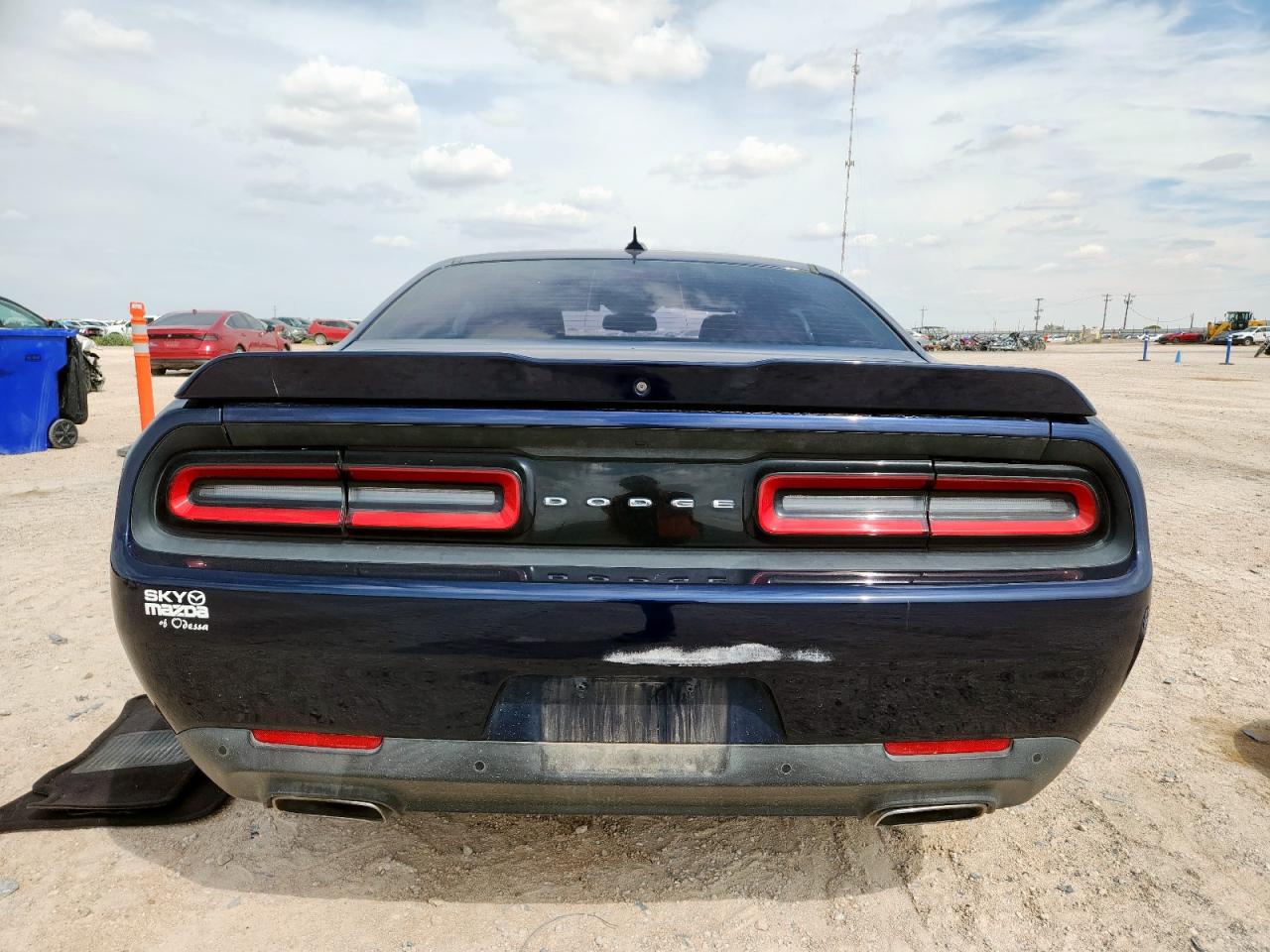 2016 Dodge Challenger Sxt VIN: 2C3CDZAG4GH332051 Lot: 81101415