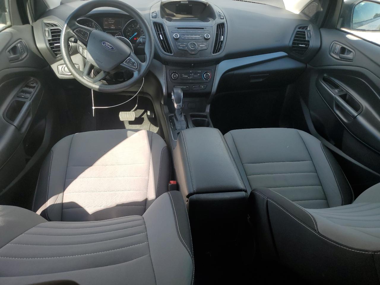 2017 Ford Escape S VIN: 1FMCU0F73HUB95727 Lot: 81627265