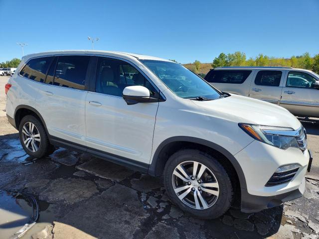  HONDA PILOT 2016 Белы