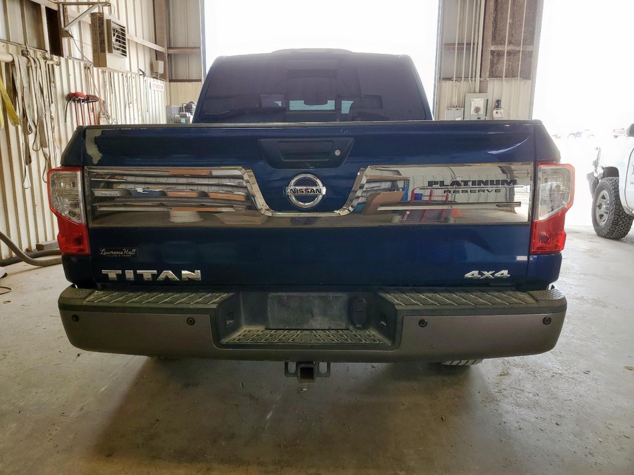 2017 Nissan Titan Sv VIN: 1N6AA1E56HN521716 Lot: 67197495