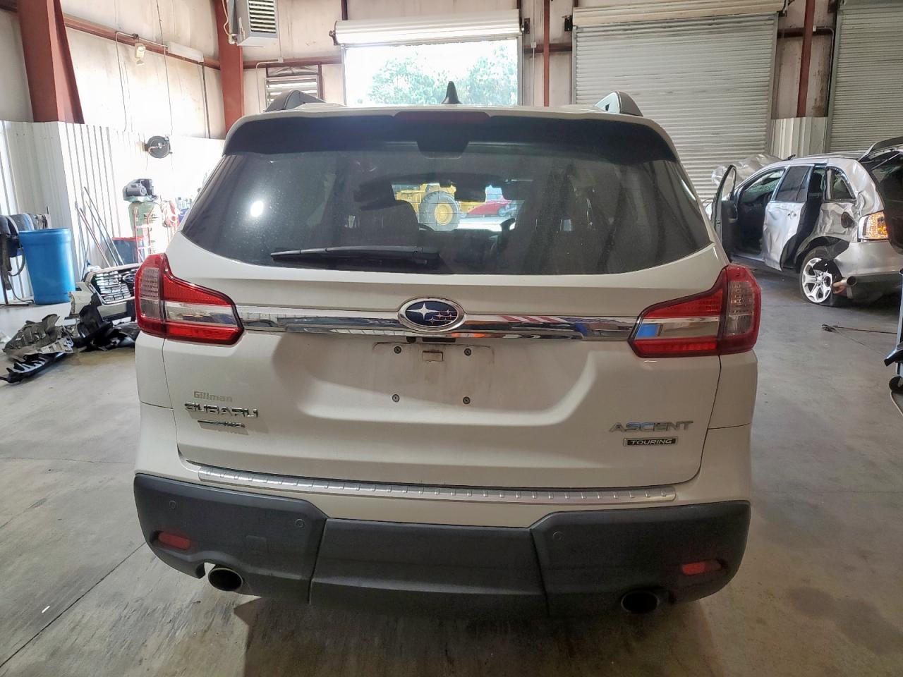 2021 Subaru Ascent Touring VIN: 4S4WMARD0M3415832 Lot: 81083695