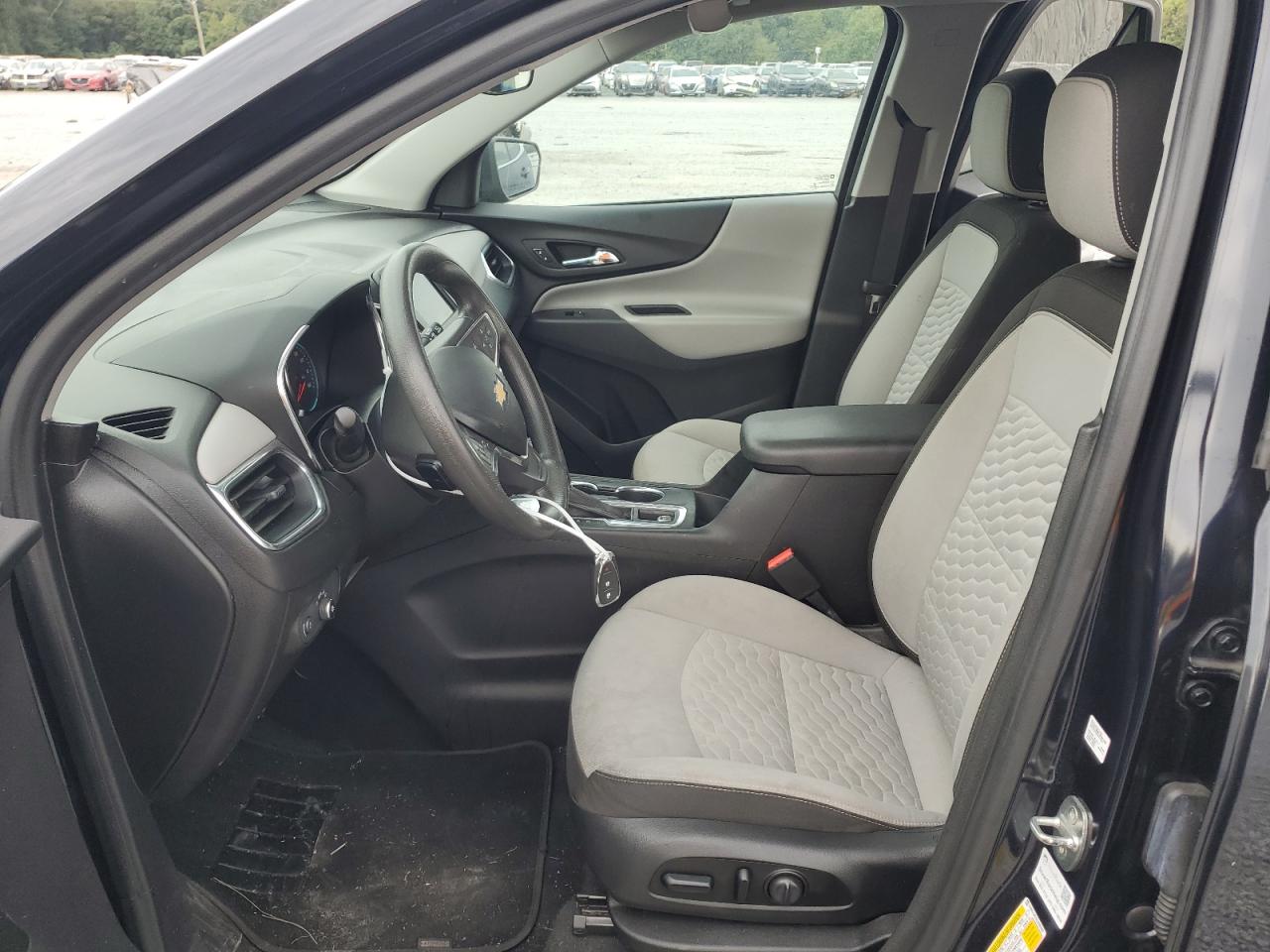 2020 Chevrolet Equinox Lt VIN: 2GNAXJEV5L6203382 Lot: 81845525