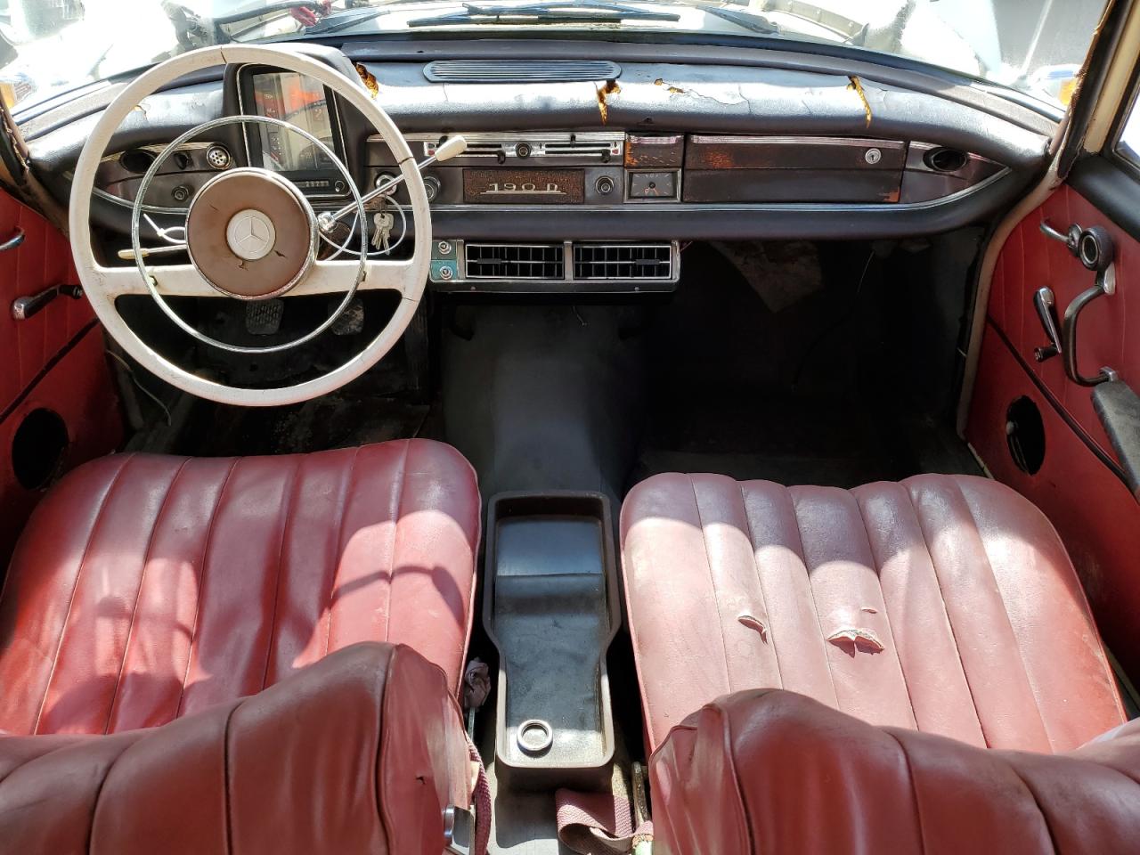1963 Mercedes Benz 190D VIN: 190DC041139D Lot: 71190565