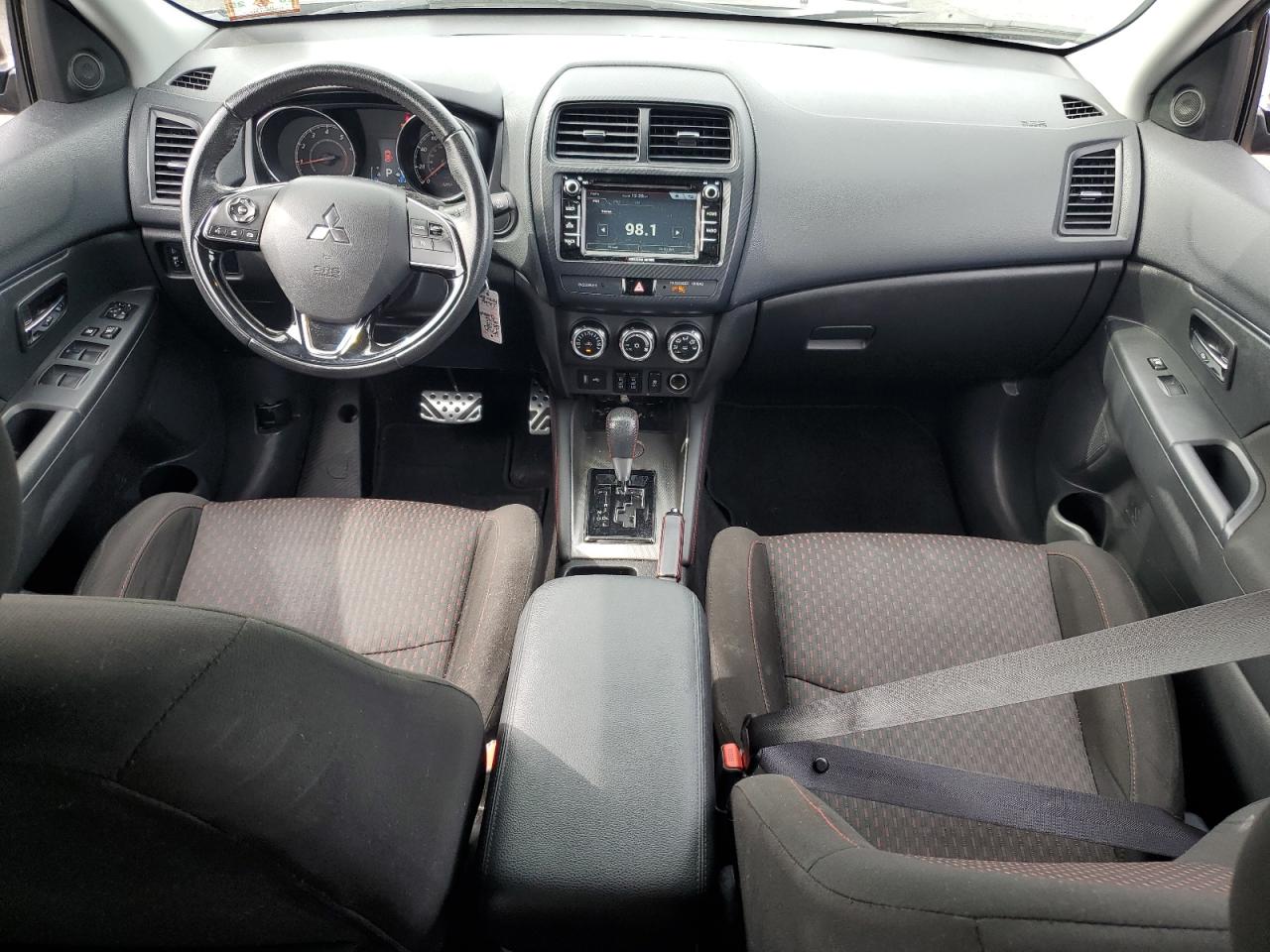 2018 Mitsubishi Outlander Sport Es VIN: JA4AP3AU5JU015214 Lot: 81126155