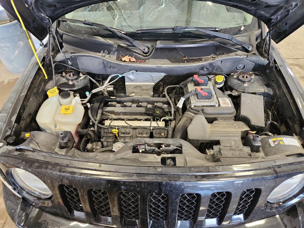 2015 Jeep Patriot Latitude VIN: 1C4NJPFA1FD328816 Lot: 70350145