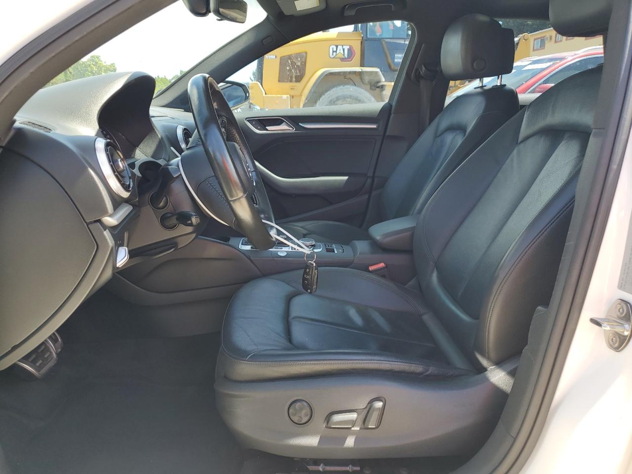 2017 Audi A3 Premium VIN: WAUAUGFF2H1050334 Lot: 81576445