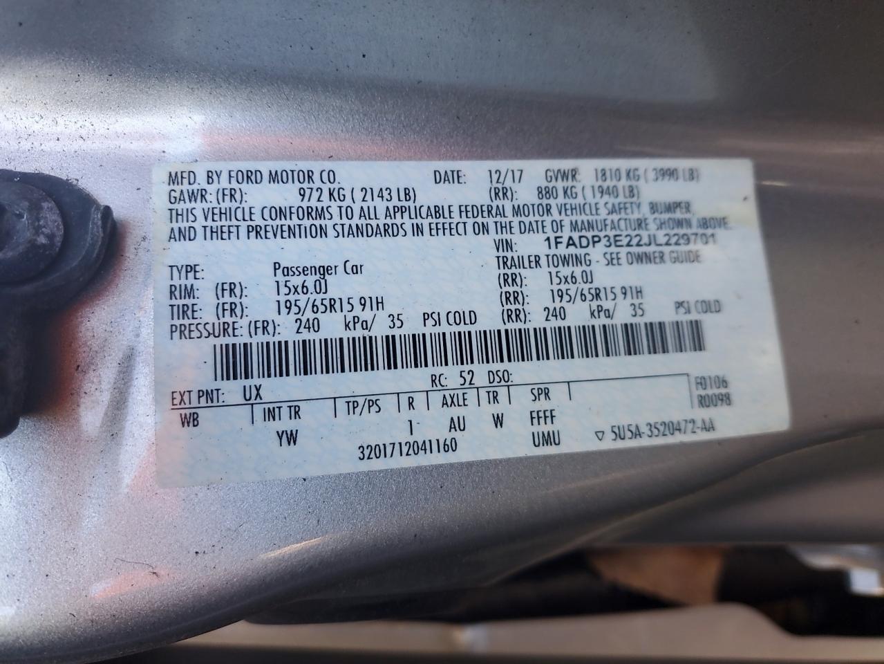 2018 Ford Focus S VIN: 1FADP3E22JL229701 Lot: 81474625