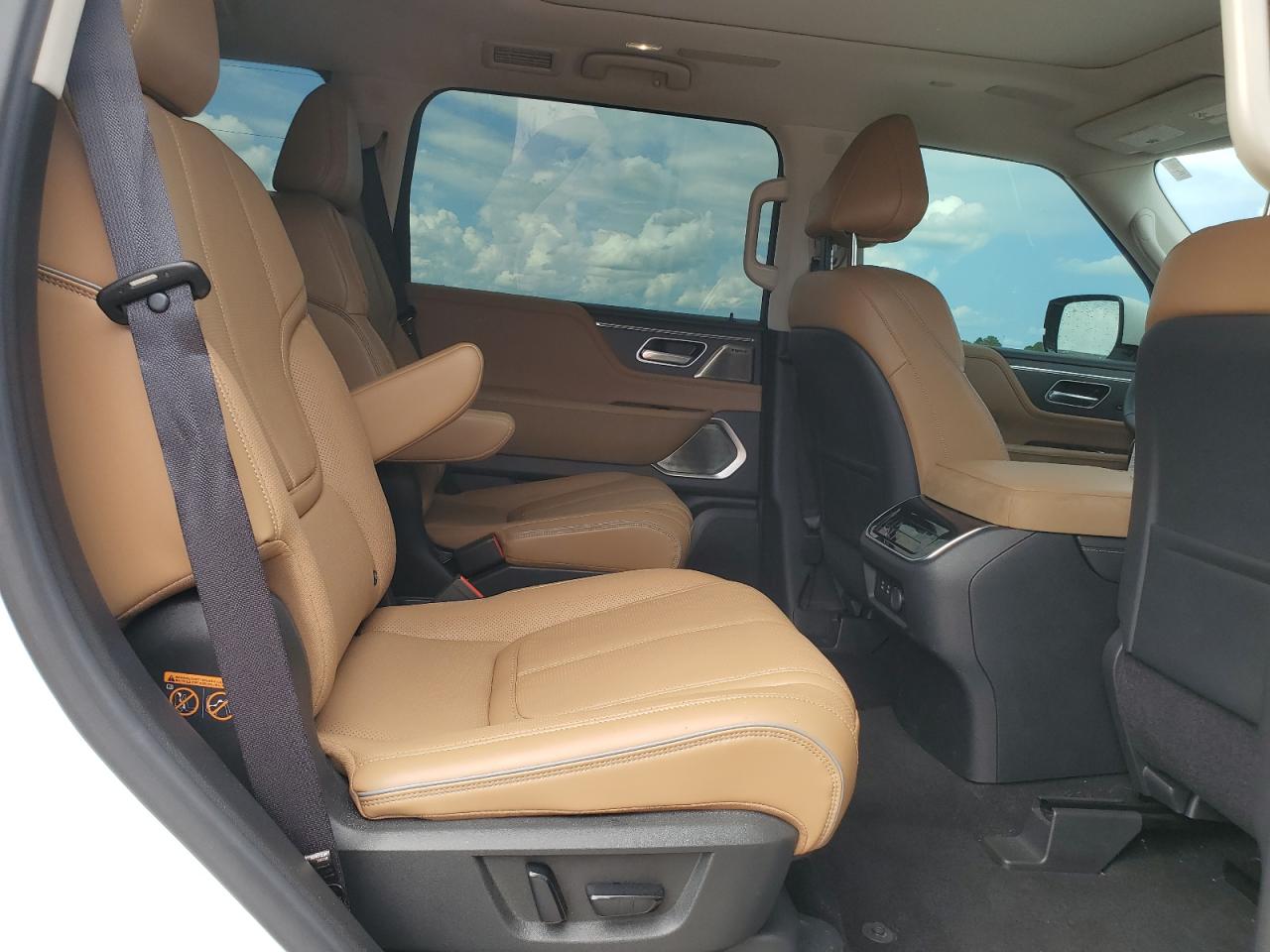 2025 Infiniti Qx80 Sensory VIN: JN8AZ3DB4S9400203 Lot: 81648505