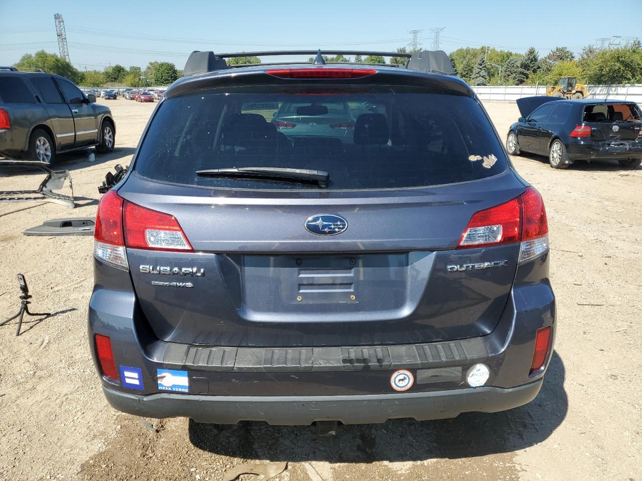 2014 Subaru Outback 2.5I Premium VIN: 4S4BRCCC5E3275726 Lot: 80895285