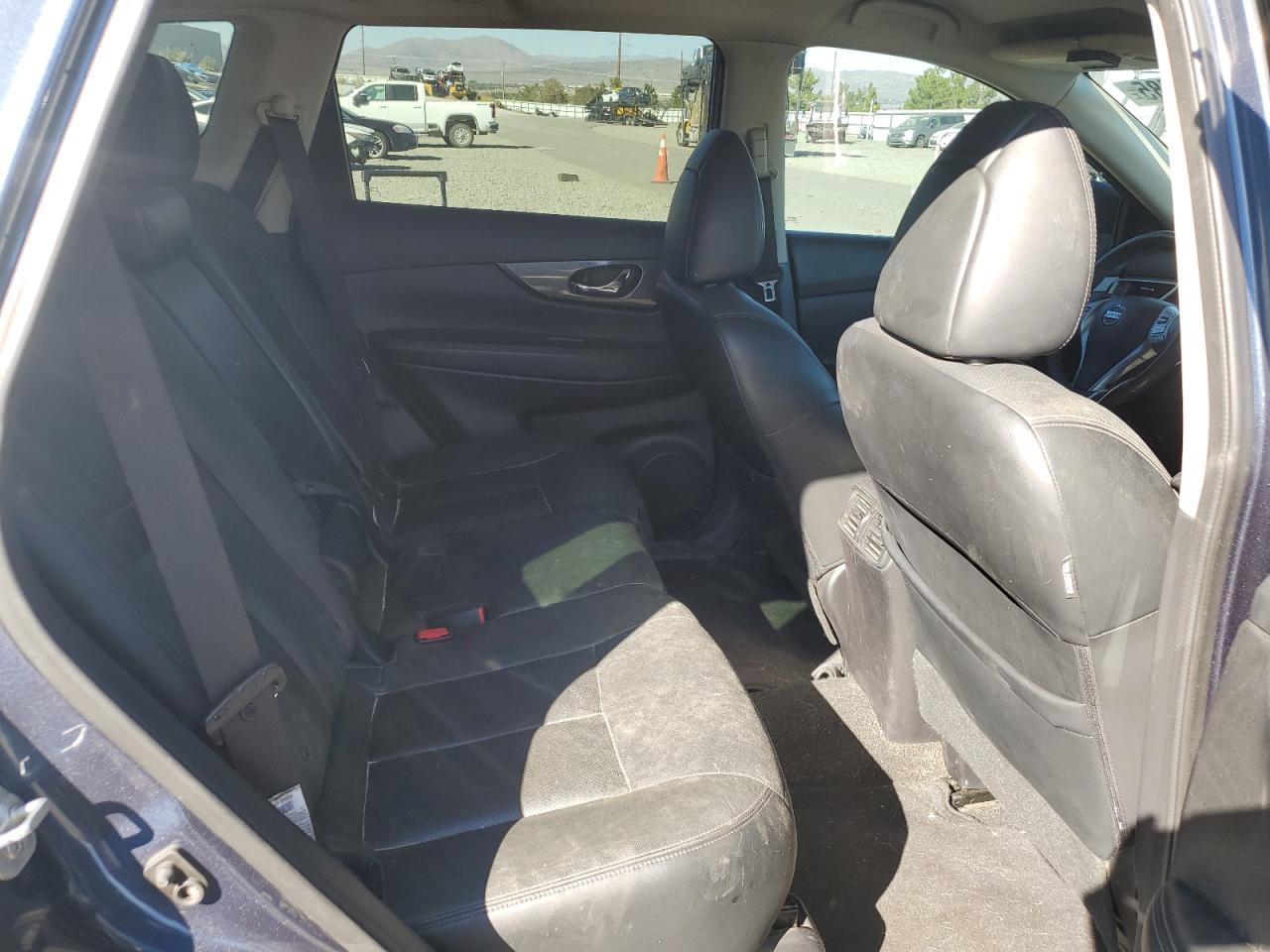 2014 Nissan Rogue S VIN: 5N1AT2MT0EC779767 Lot: 83858585