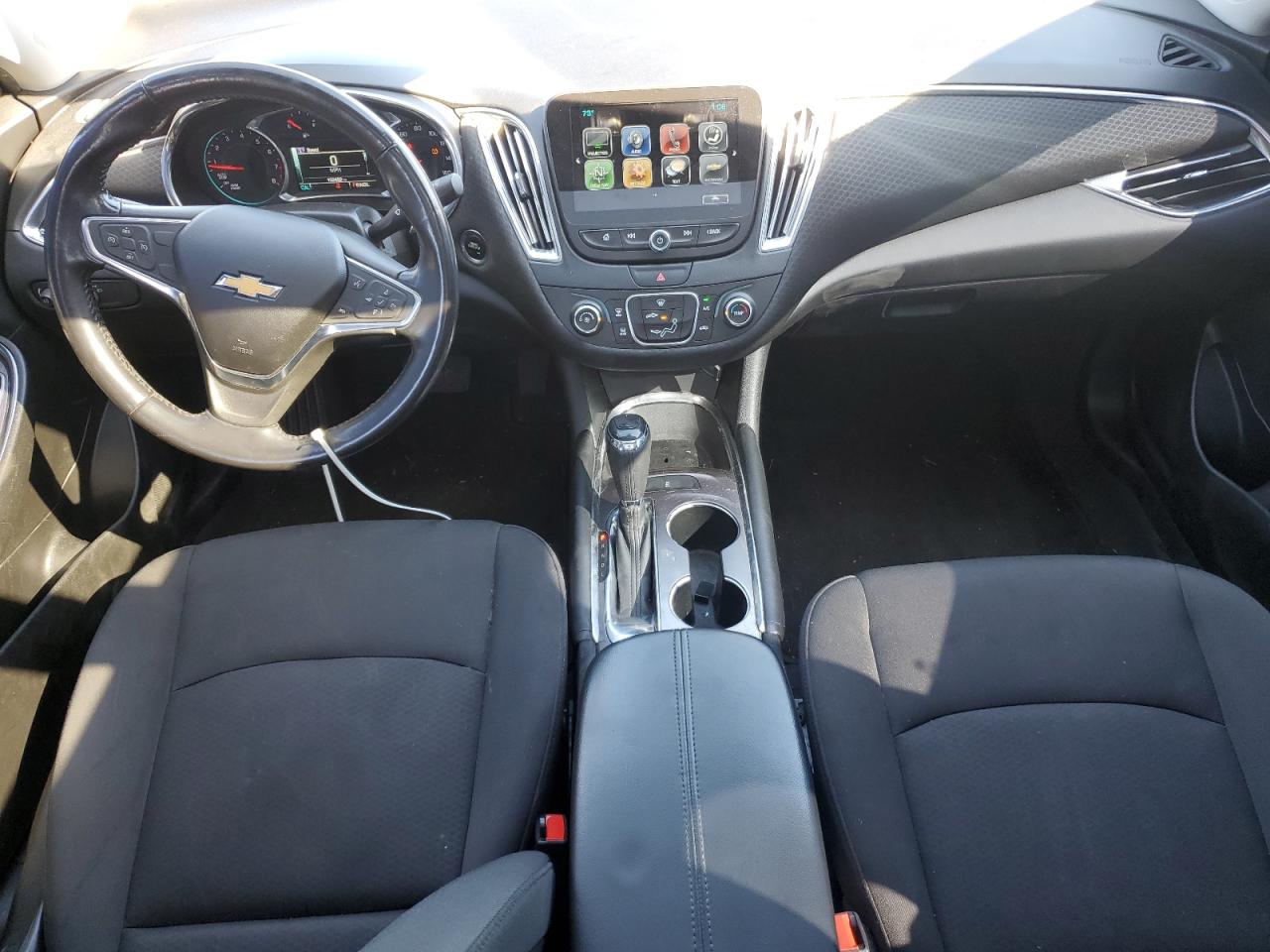 2018 Chevrolet Malibu Lt VIN: 1G1ZD5ST5JF239308 Lot: 84437635