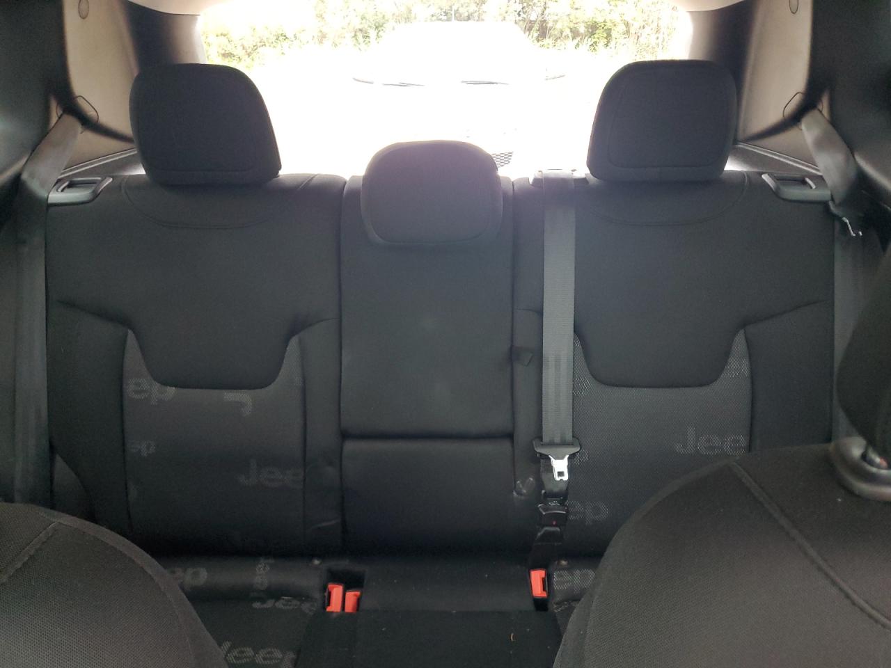 2016 Jeep Renegade Latitude VIN: ZACCJABTXGPD12127 Lot: 81746895