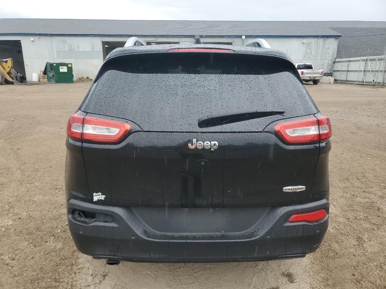 2017 Jeep Cherokee Latitude VIN: 1C4PJLCB4HW559960 Lot: 71434355