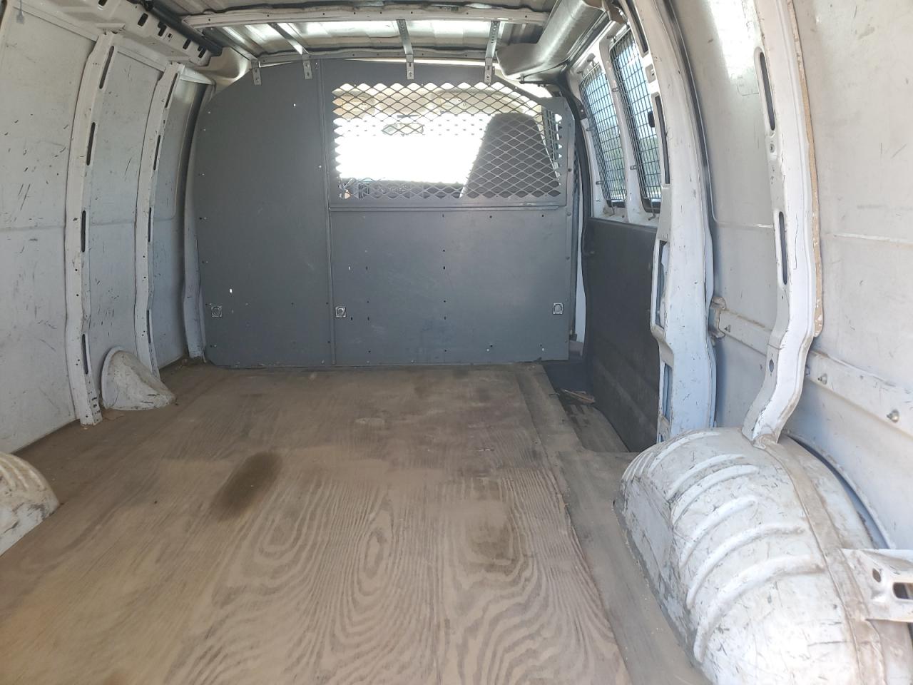 2006 Chevrolet Express G1500 VIN: 1GCFG15X861178565 Lot: 70487165