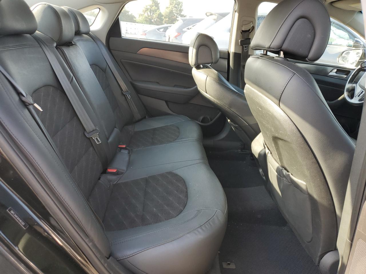 2017 Hyundai Sonata Sport VIN: 5NPE34AF6HH461001 Lot: 81025415