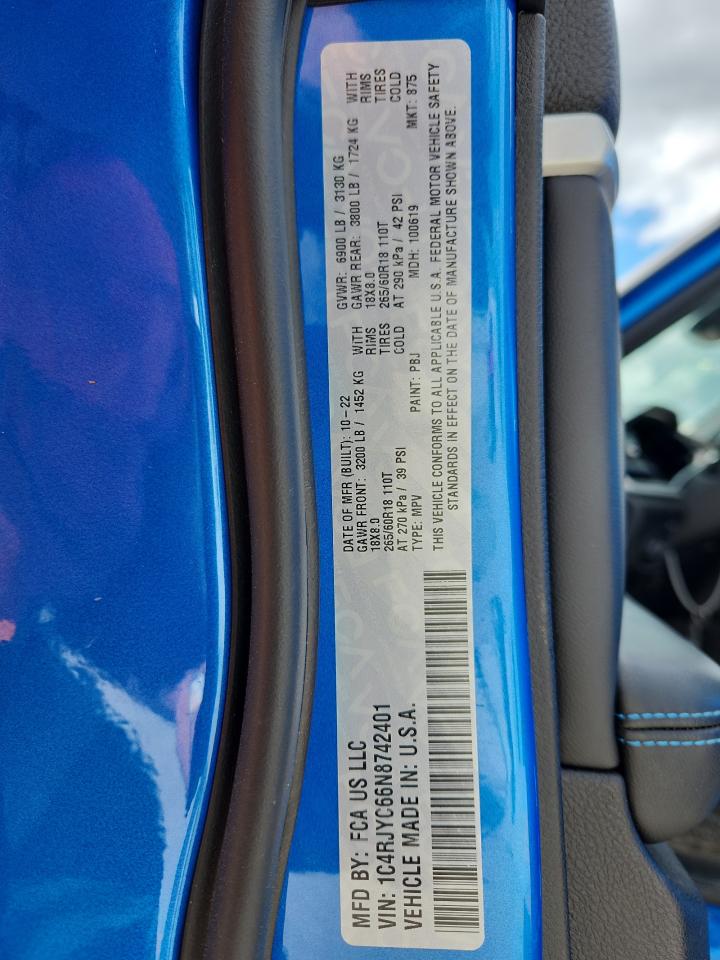 2022 Jeep Grand Cherokee Trailhawk 4Xe VIN: 1C4RJYC66N8742401 Lot: 71824555