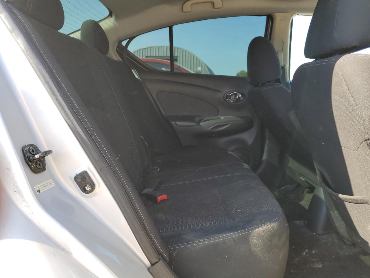 2016 Nissan Versa S VIN: 3N1CN7AP3GL873552 Lot: 71416455