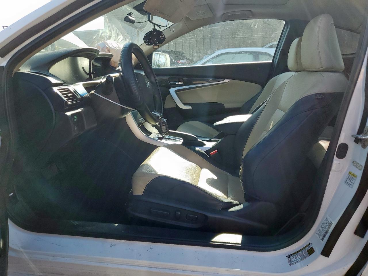 2013 Honda Accord Exl VIN: 1HGCT1B80DA000613 Lot: 81604665