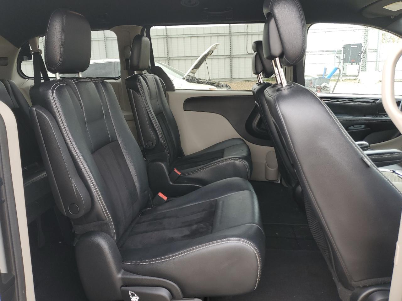 2016 Dodge Grand Caravan Se VIN: 2C4RDGBG3GR395127 Lot: 84450845