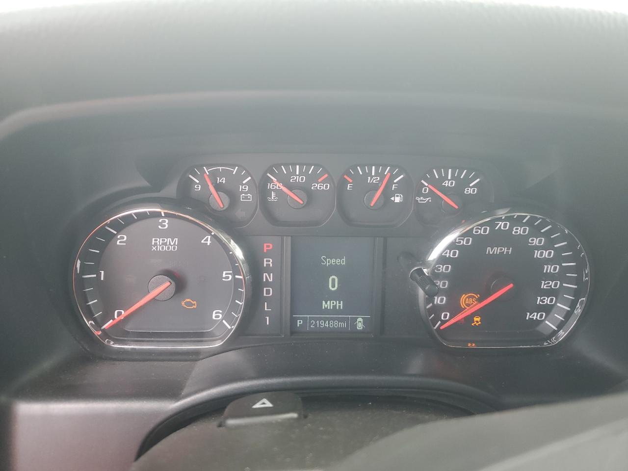 2018 Chevrolet Silverado K2500 Heavy Duty VIN: 1GC1KUEG8JF111809 Lot: 71122155