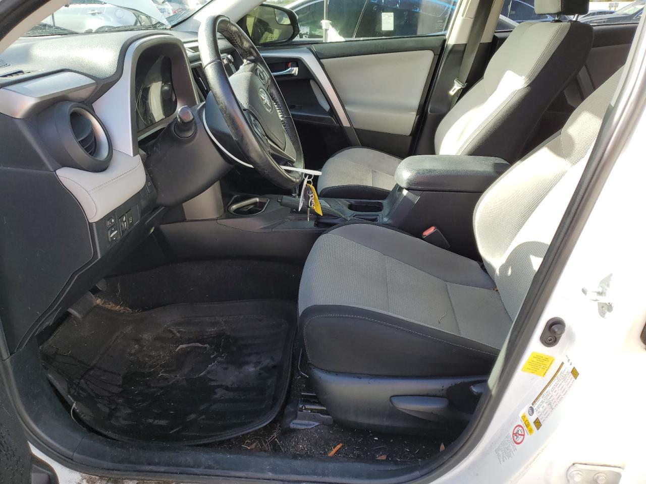 2017 Toyota Rav4 Xle VIN: JTMWFREV7HD097574 Lot: 81883955