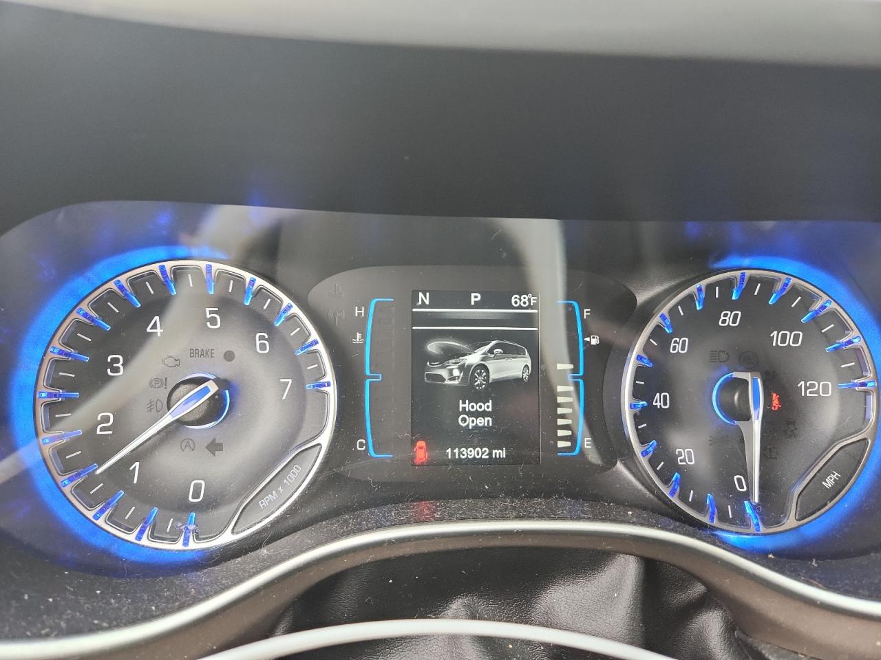 2017 Chrysler Pacifica Touring L VIN: 2C4RC1BG4HR578800 Lot: 81279515