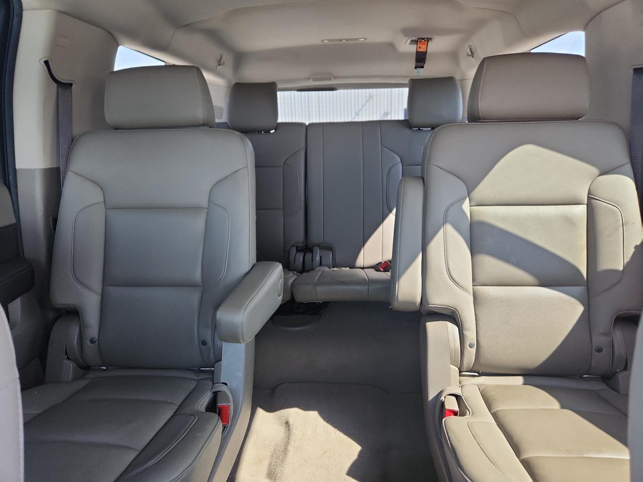 2020 Chevrolet Suburban K1500 Premier VIN: 1GNSKJKC7LR183484 Lot: 80833395