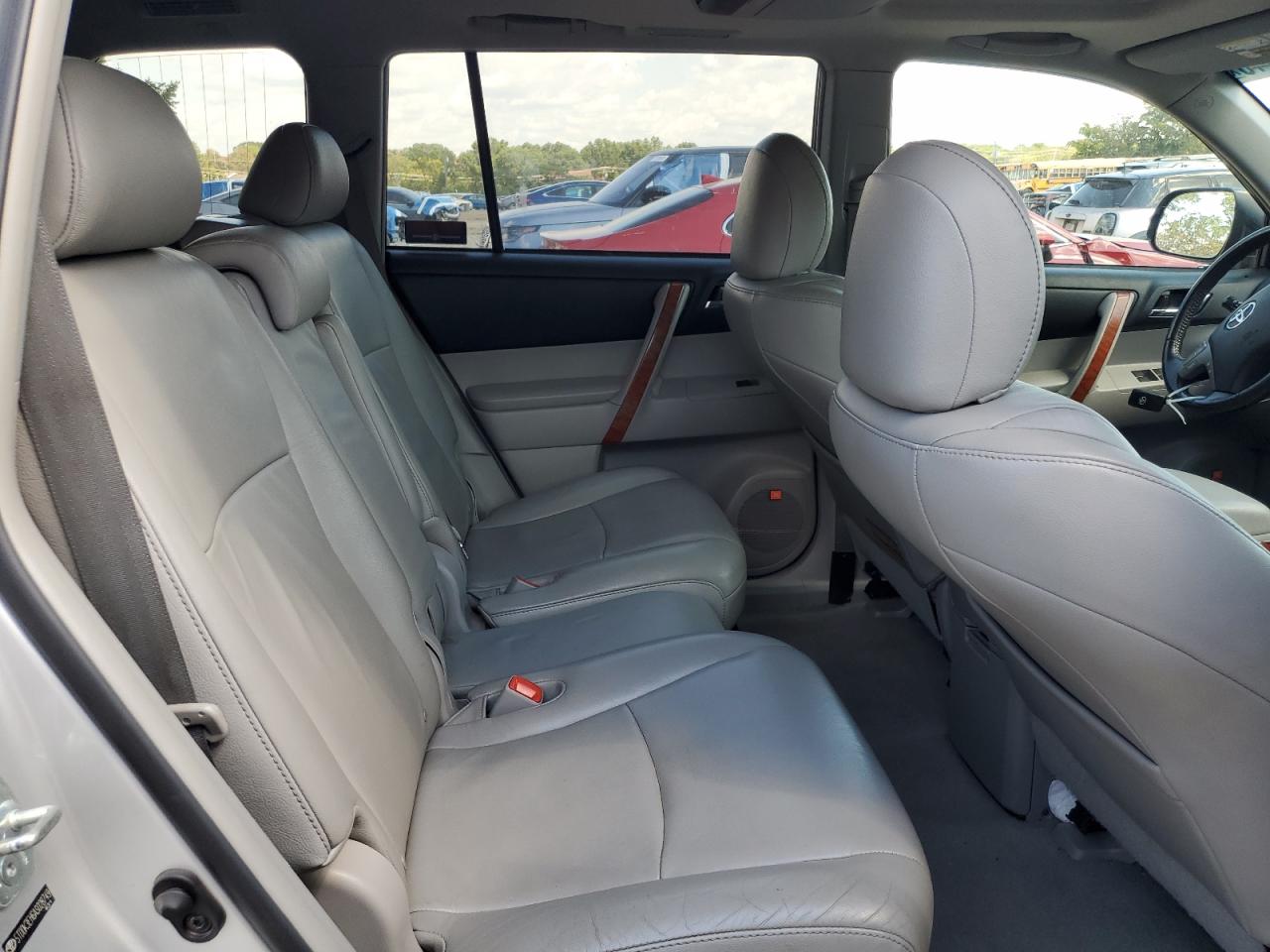 2010 Toyota Highlander Limited VIN: 5TDDK3EH6AS028749 Lot: 70576115