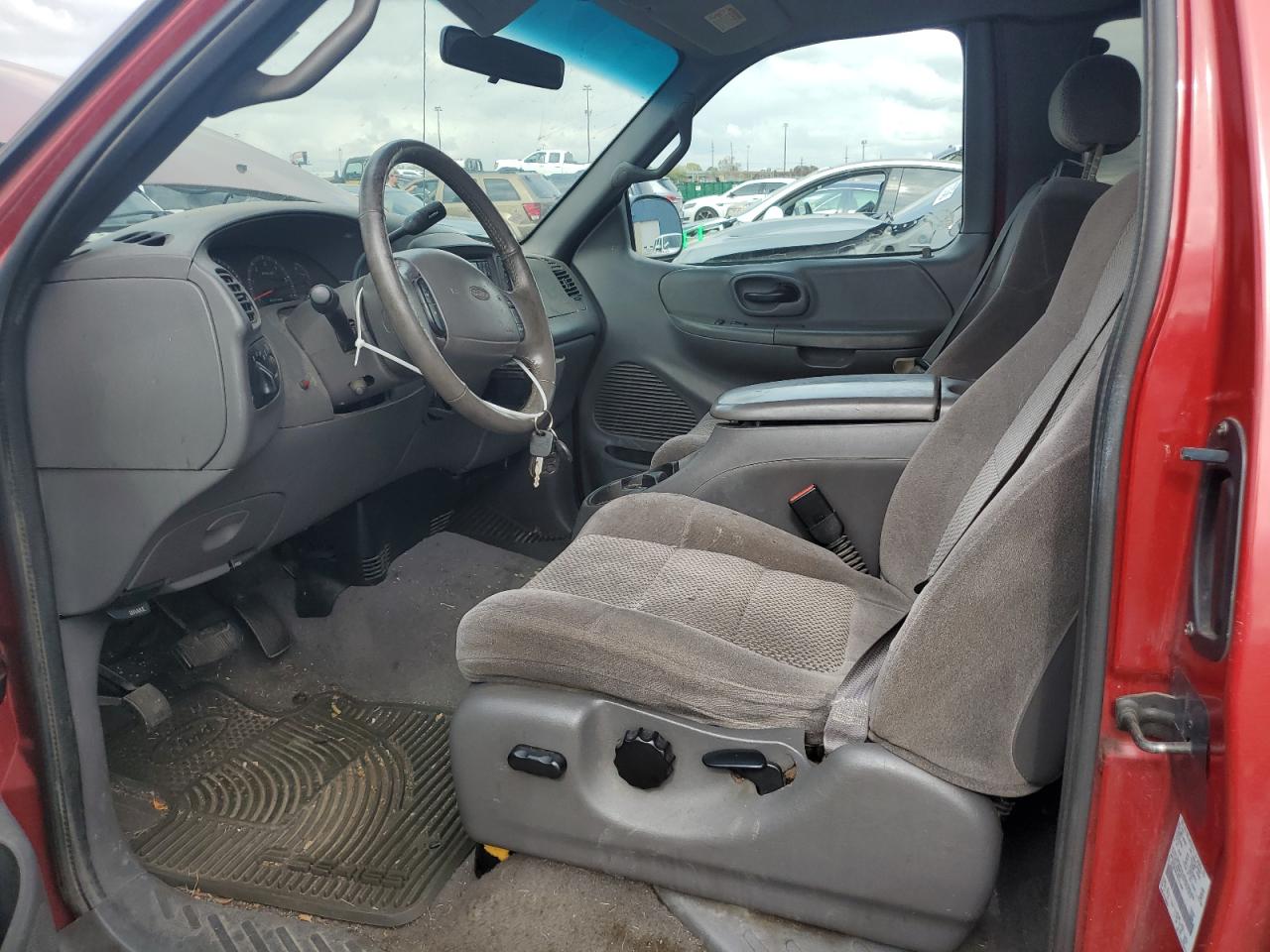 2002 Ford F150 VIN: 2FTRX18L42CA16429 Lot: 81794865