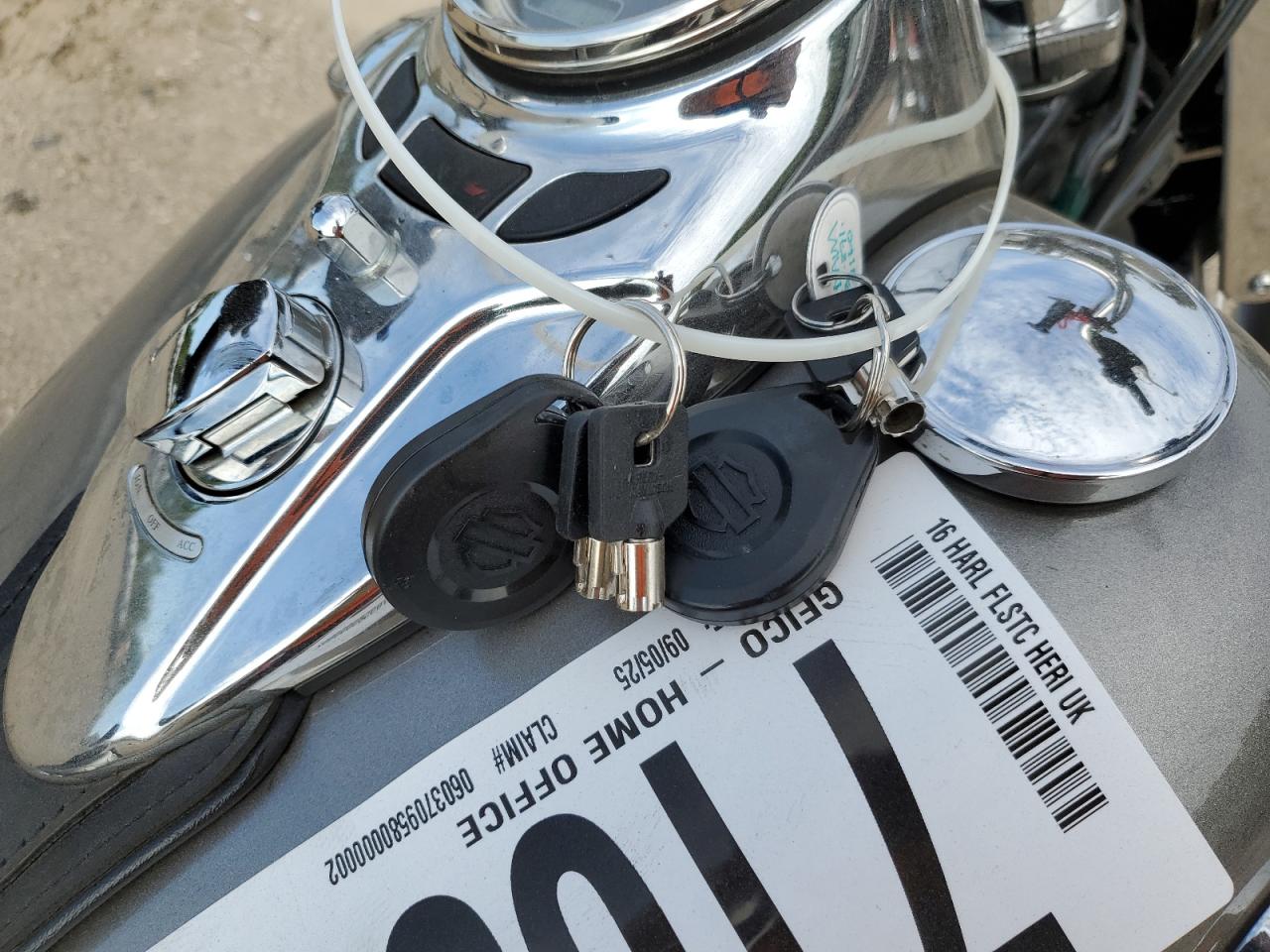 2016 Harley-Davidson Flstc Heritage Softail Classic VIN: 1HD1BWV18GB026295 Lot: 71609035