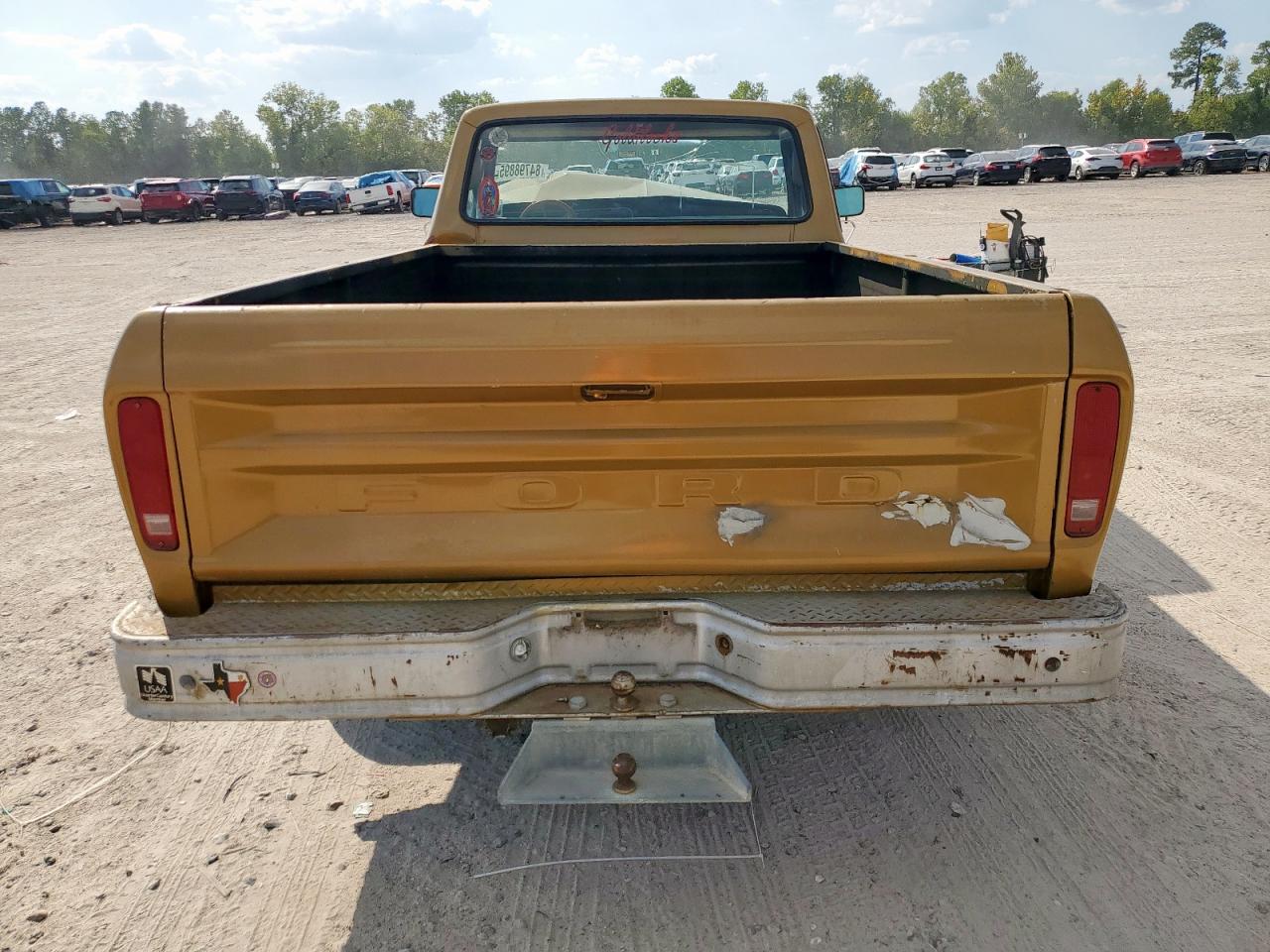 1979 Ford F150 VIN: F15HKDJ7557 Lot: 84798895