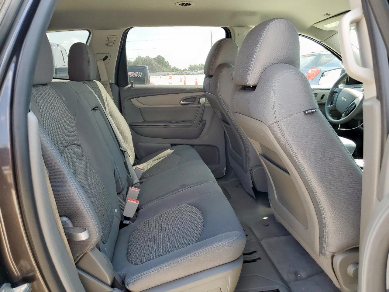 2014 Chevrolet Traverse Ls VIN: 1GNKRFKD0EJ351372 Lot: 81585415