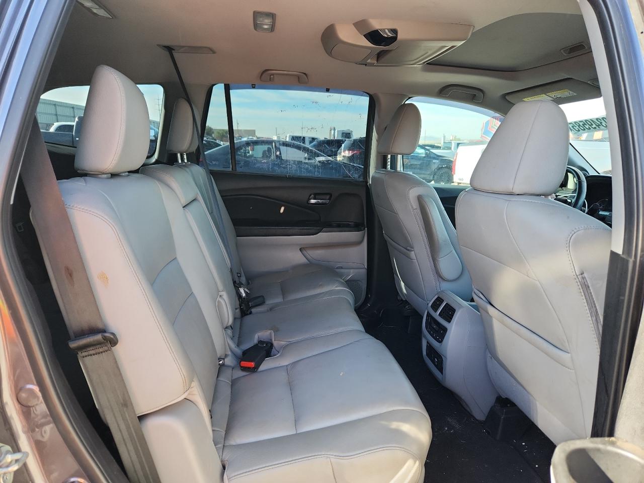 2019 Honda Pilot Touring VIN: 5FNYF6H91KB006319 Lot: 80349585