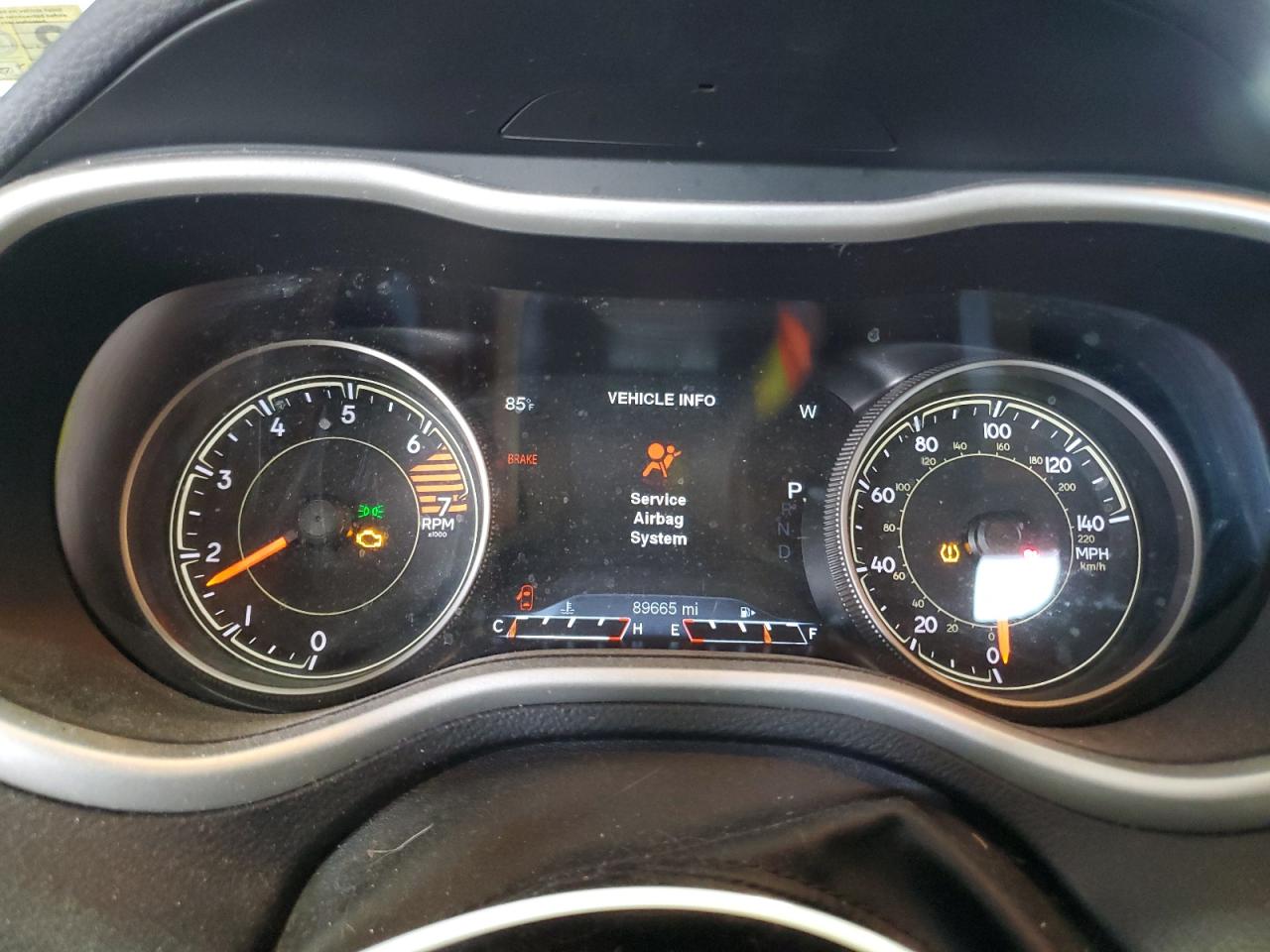 2018 Jeep Cherokee Limited VIN: 1C4PJMDB2JD615142 Lot: 71203565