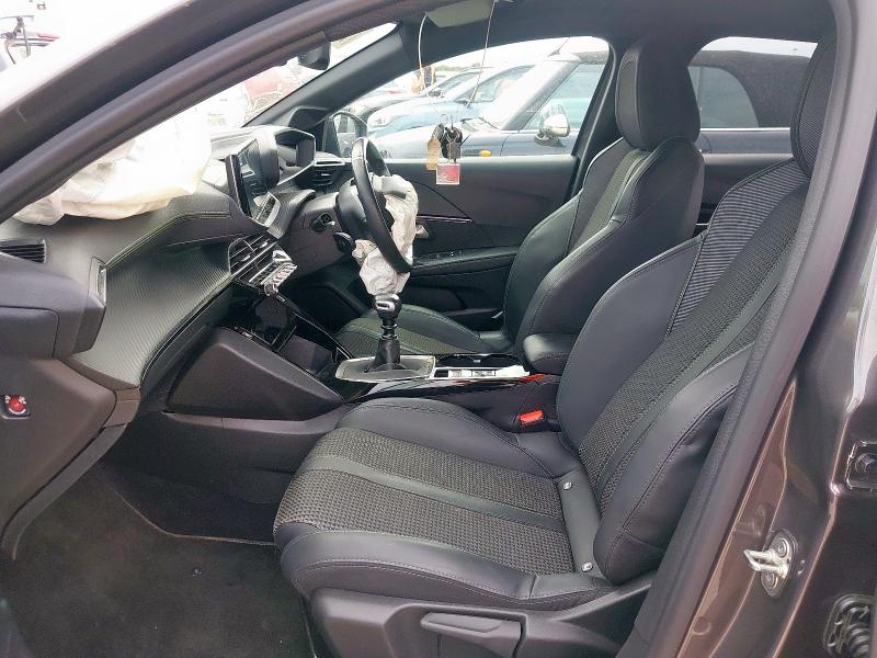 2021 PEUGEOT 208 GT