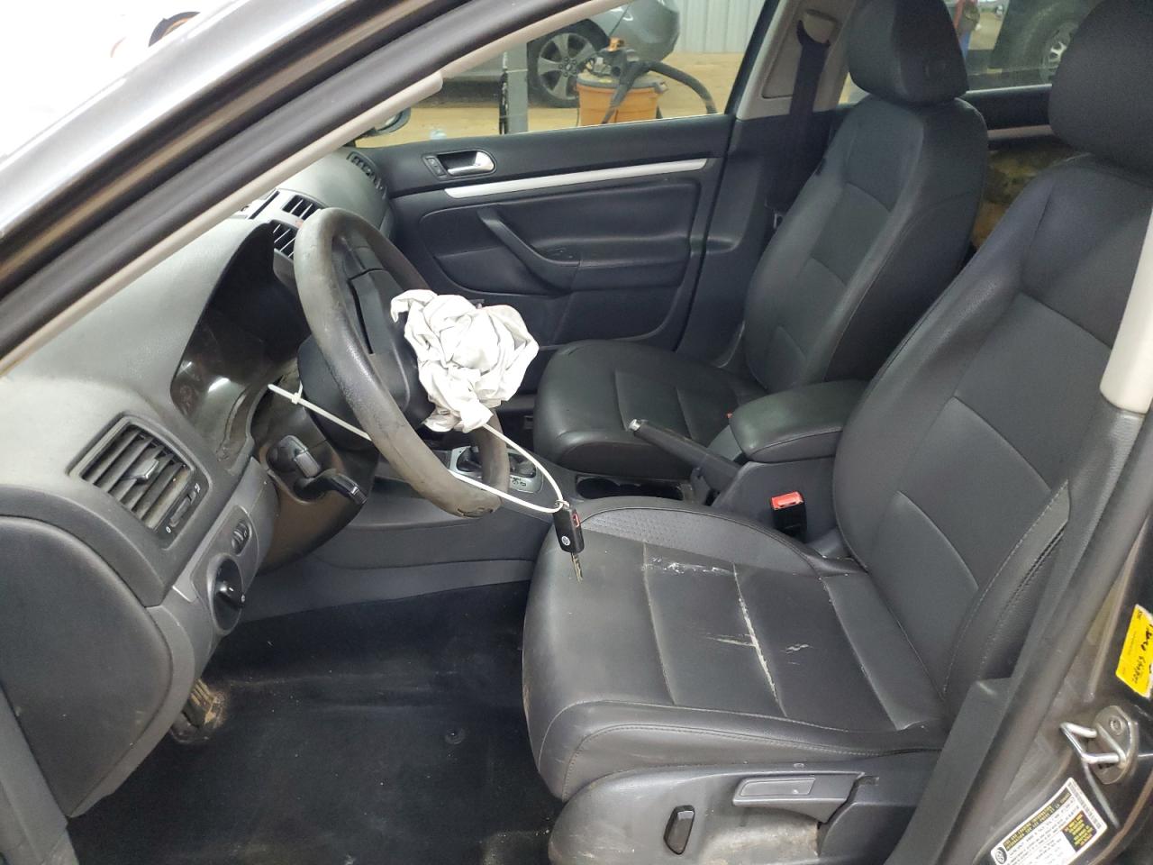 2007 Volkswagen Jetta 2.5 Option Package 1 VIN: 3VWSG71K07M033324 Lot: 84459965