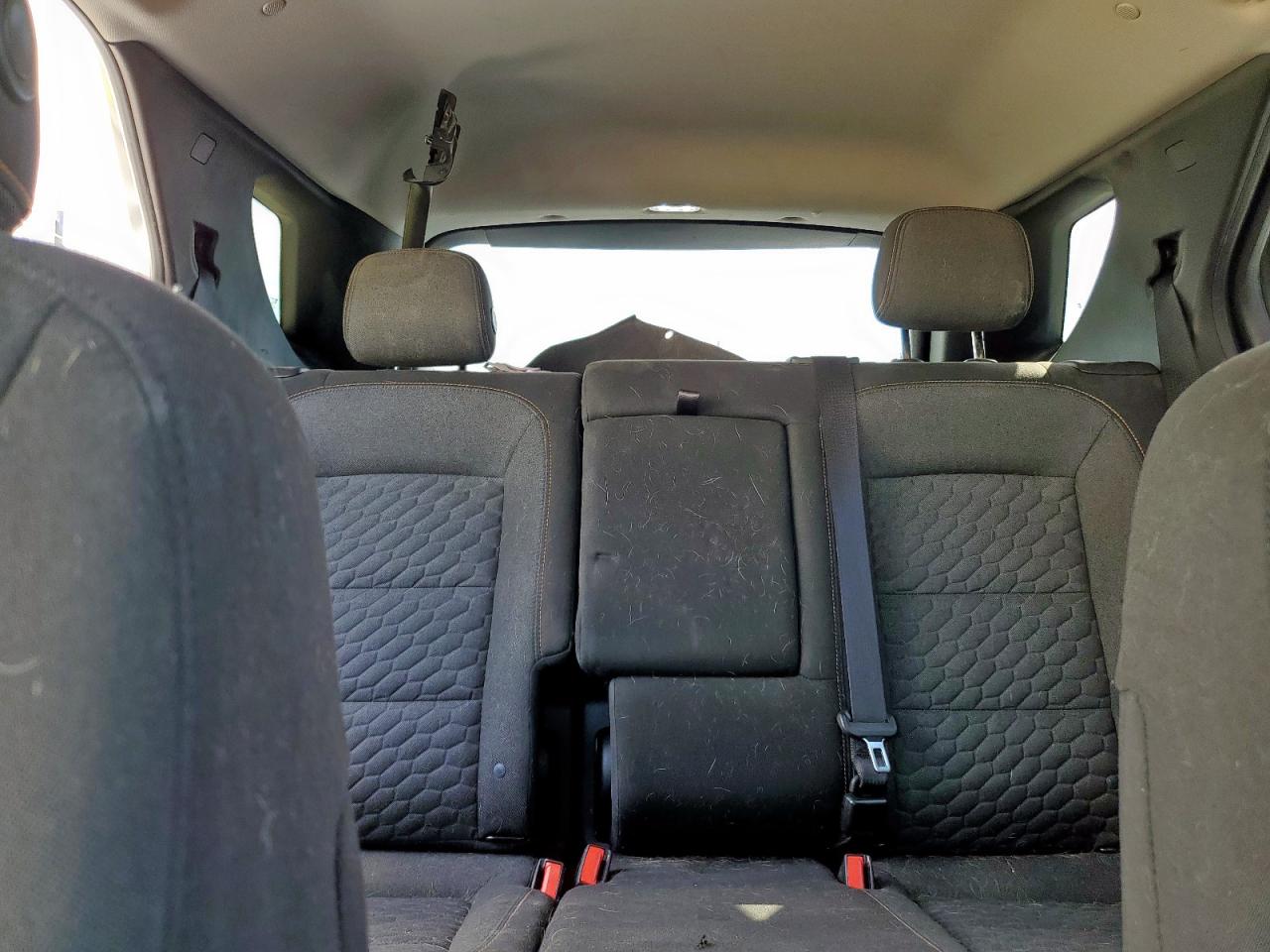 2020 Chevrolet Equinox Lt VIN: 2GNAXJEV2L6104700 Lot: 81922835