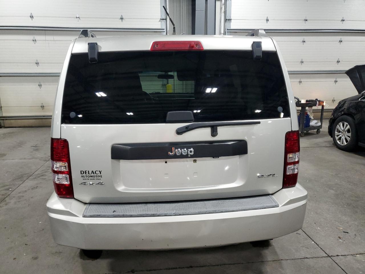 2008 Jeep Liberty Sport VIN: 1J8GN28K58W194754 Lot: 71543385