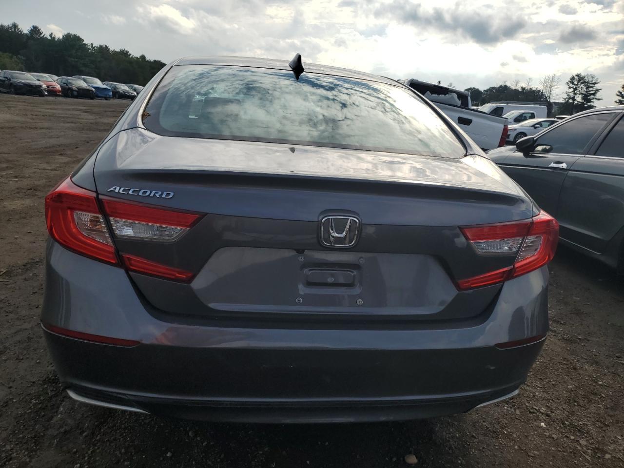 2020 Honda Accord Lx VIN: 1HGCV1F19LA110338 Lot: 83947255