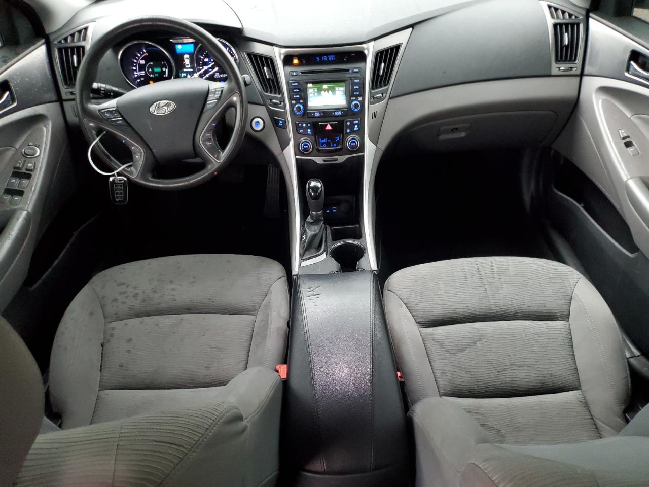 2015 Hyundai Sonata Hybrid VIN: KMHEC4A45FA134684 Lot: 81883545