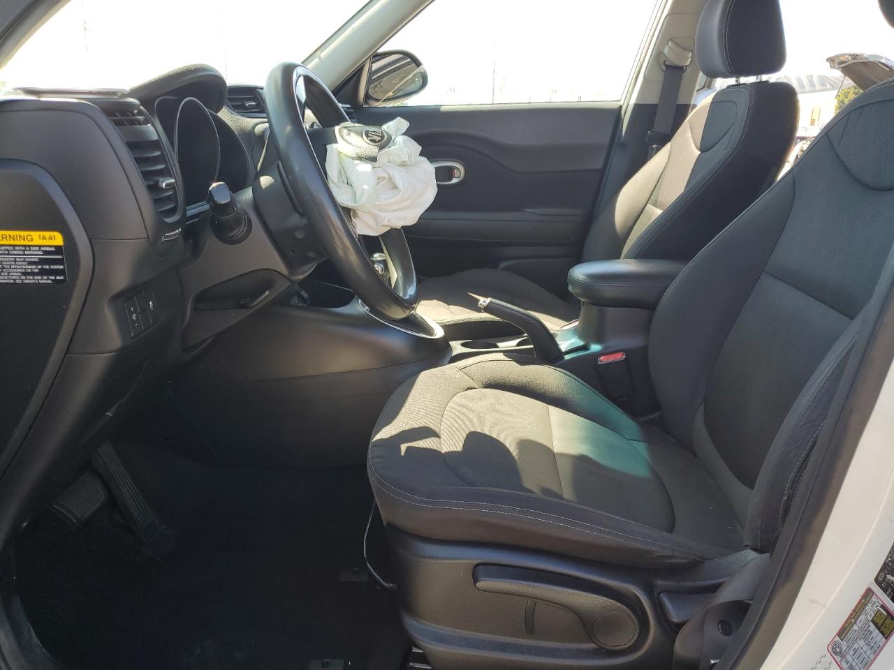 2016 Kia Soul VIN: KNDJN2A21G7328384 Lot: 81467725