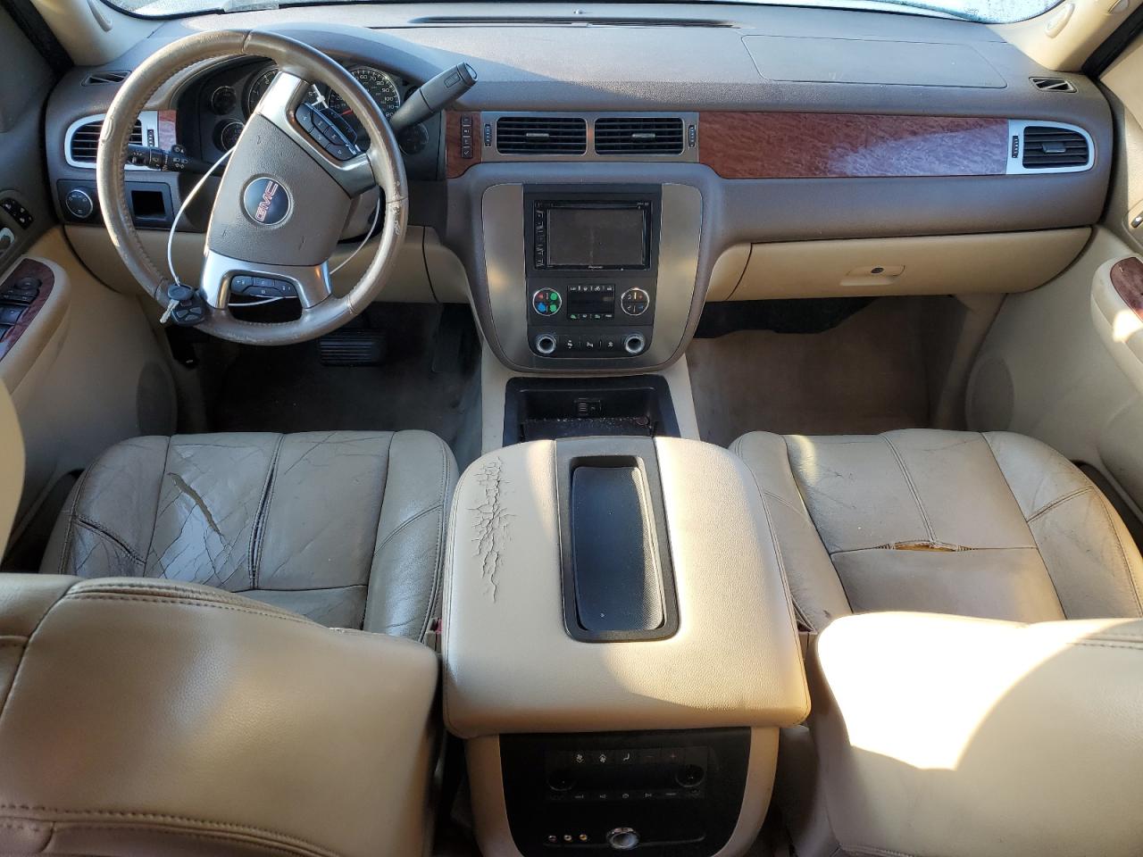 2007 GMC Yukon Xl C1500 VIN: 1GKFC16J07J274993 Lot: 82153295