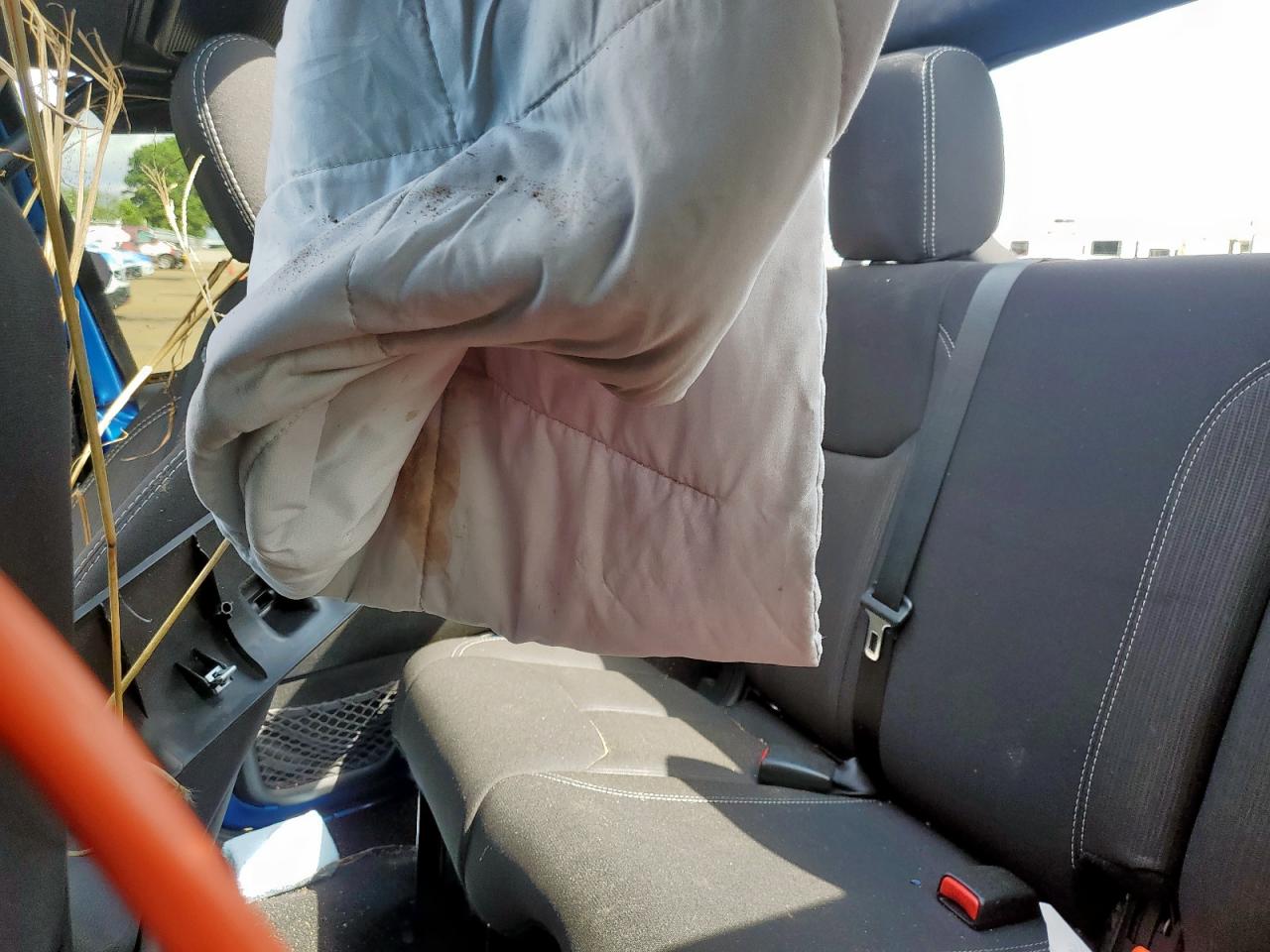 2015 Jeep Wrangler Unlimited Rubicon VIN: 1C4BJWFG7FL537887 Lot: 83847025