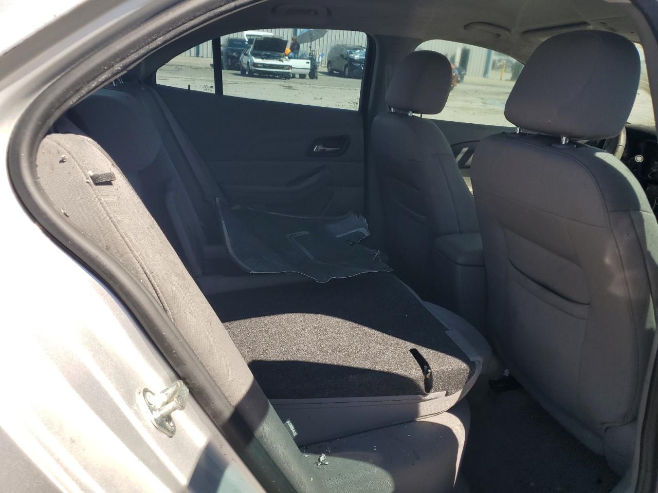 2015 Chevrolet Malibu Ls VIN: 1G11B5SL9FF156006 Lot: 81767895