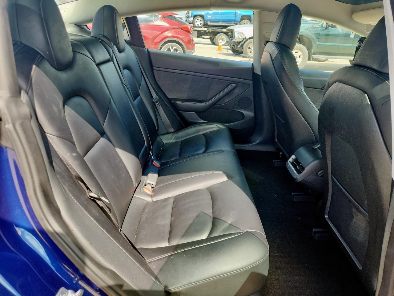 2022 Tesla Model 3 VIN: 5YJ3E1EA6NF111361 Lot: 84215365