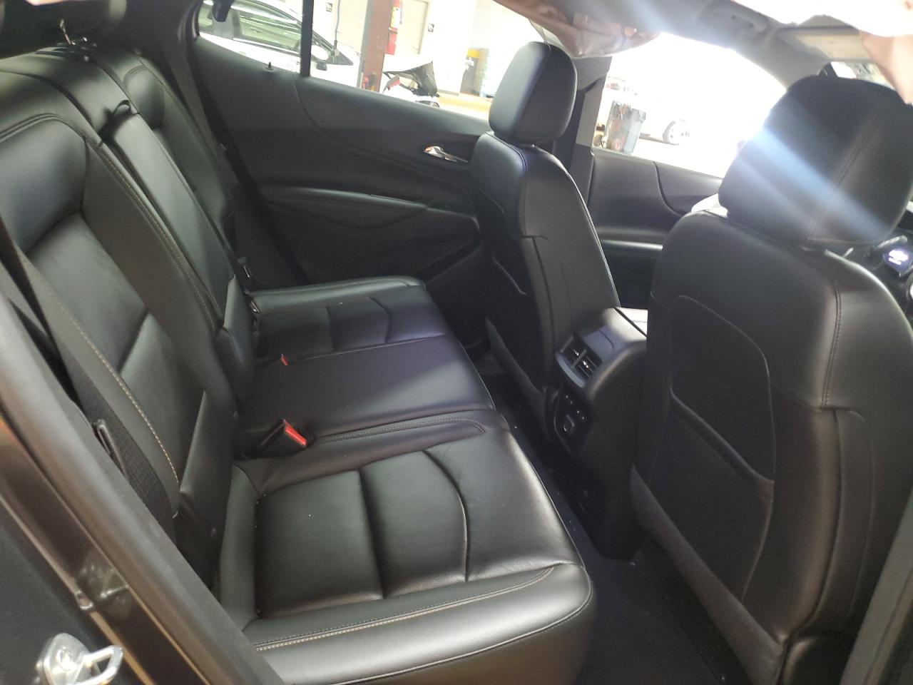 2019 Chevrolet Equinox Premier VIN: 2GNAXNEV4K6199749 Lot: 84362735