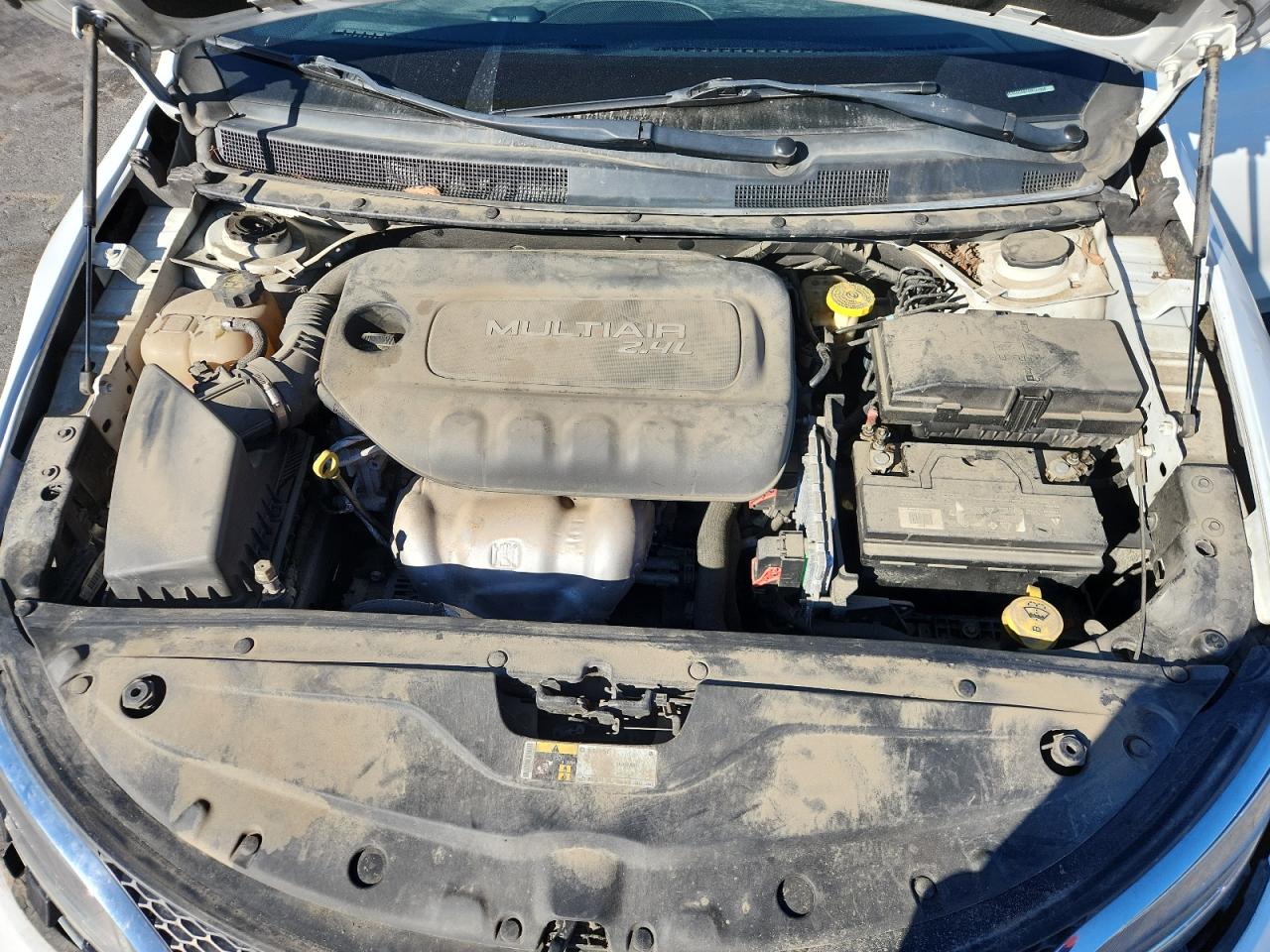 2016 Chrysler 200 Limited VIN: 1C3CCCAB7GN141056 Lot: 81368995