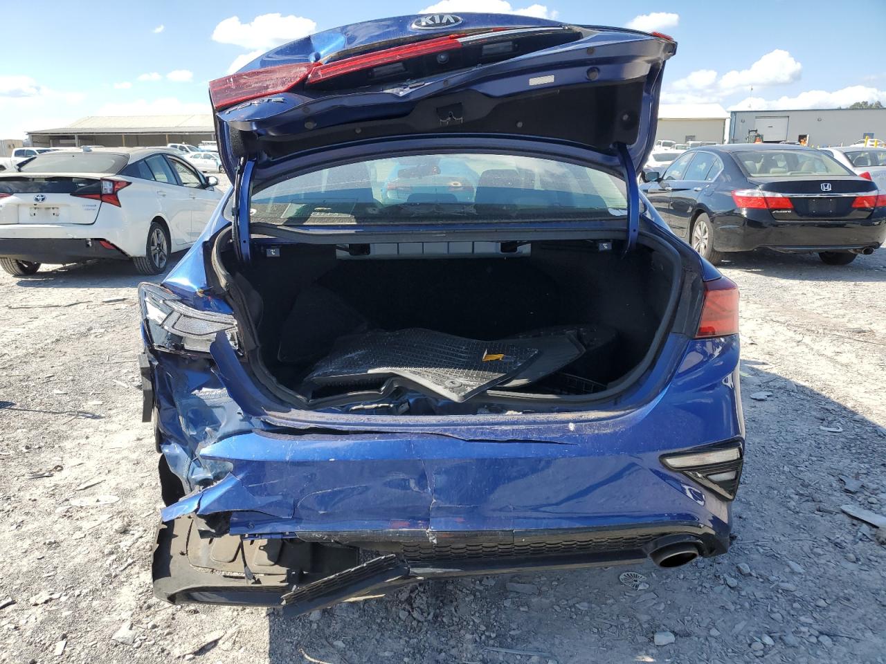 2019 Kia Forte Fe VIN: 3KPF24AD2KE111561 Lot: 84404445