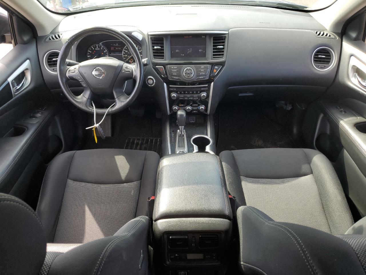 2018 Nissan Pathfinder S VIN: 5N1DR2MM8JC653381 Lot: 71975235