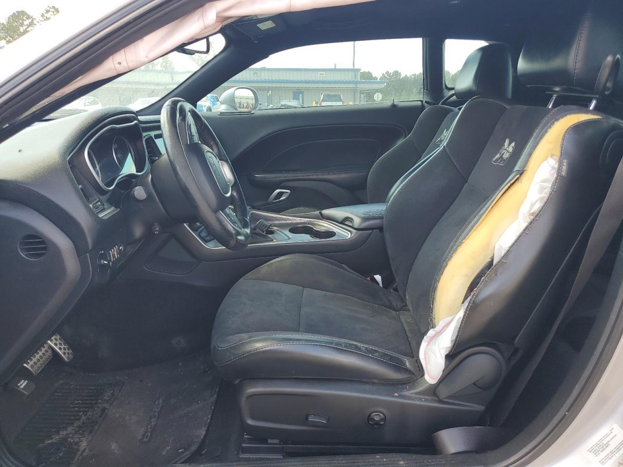 2016 Dodge Challenger R/T Scat Pack VIN: 2C3CDZFJ5GH265173 Lot: 70703445